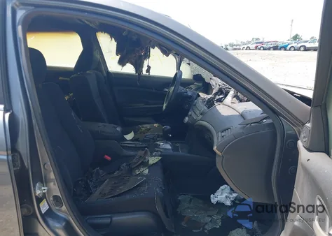 2012 Honda Accord 2.4 Lx из США, поврежденный, VIN 1HGCP2F32CA239149